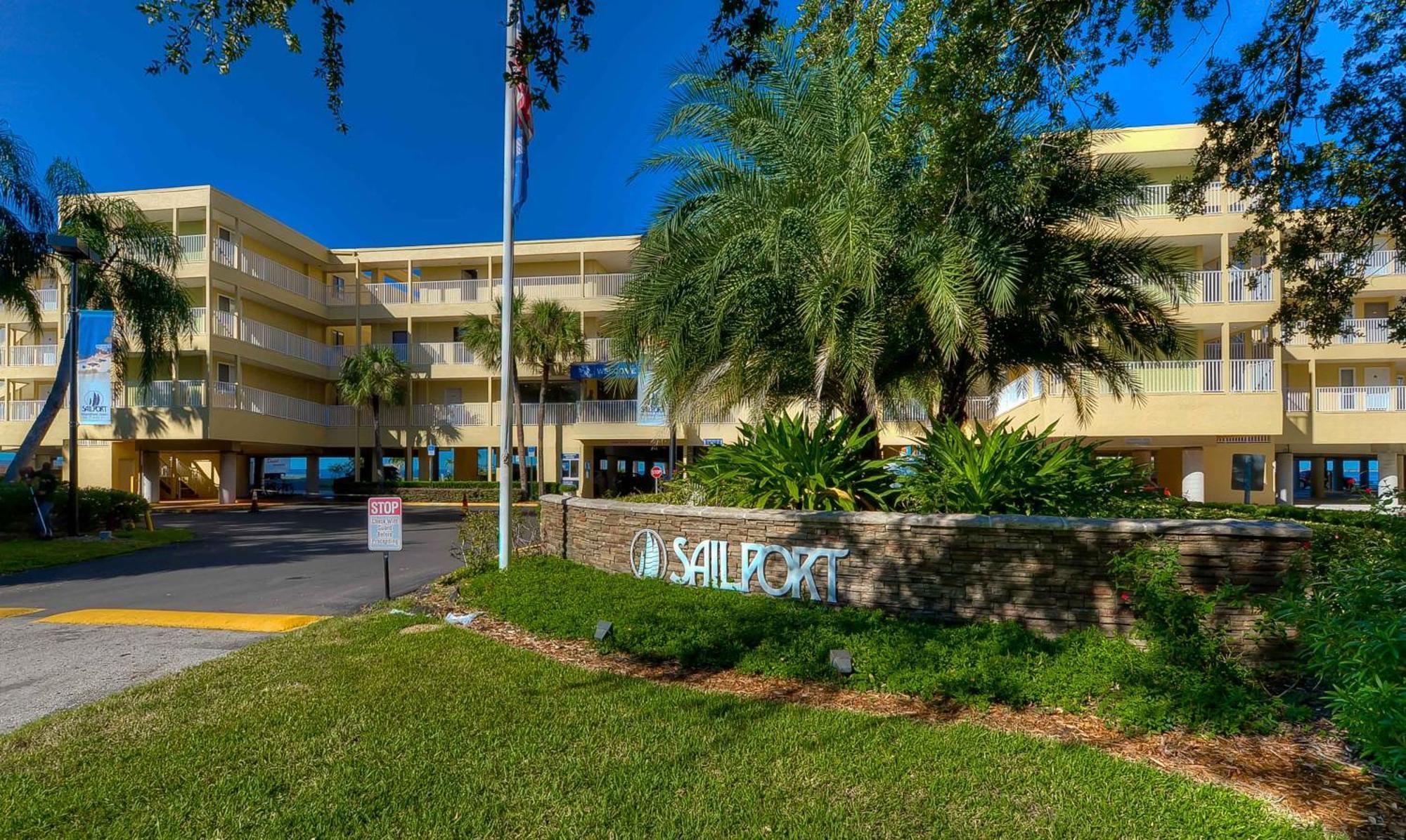 227-wifi, New Paint, Amazing Views, Close To Bucs Stadium Tampa